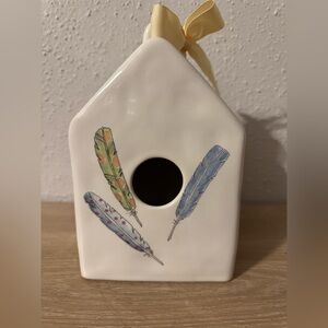 RAE DUNN Feather BIRDHOUSE , Artisan Collection by MAGENTA.